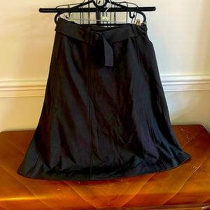 Josephine Chaus, Gray women’s Tulip Skirt, size 6